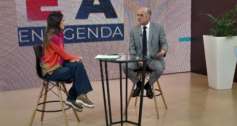 Armas en las escuelas: “Está mal y merece una sanción”