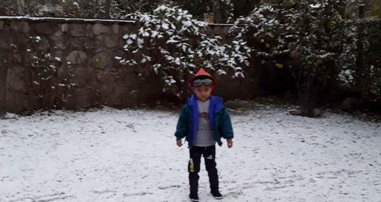 La nieve cubrió de blanco Tafí del Valle