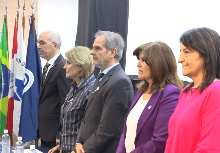 Celebraron los 50 años de la Facultad de Odontología