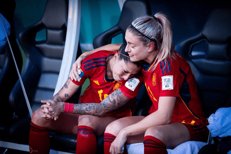 Masiva renuncia de las jugadoras de España en apoyo a Jenni Hermoso