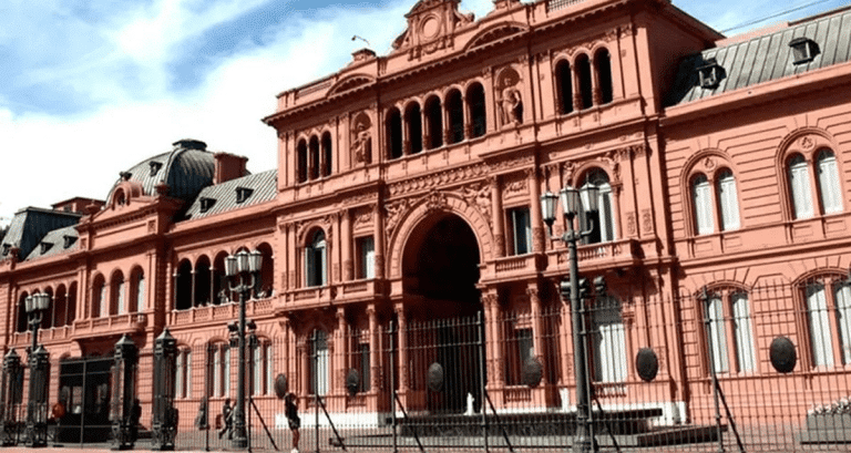 Amenaza de bomba en Casa Rosada tras las PASO