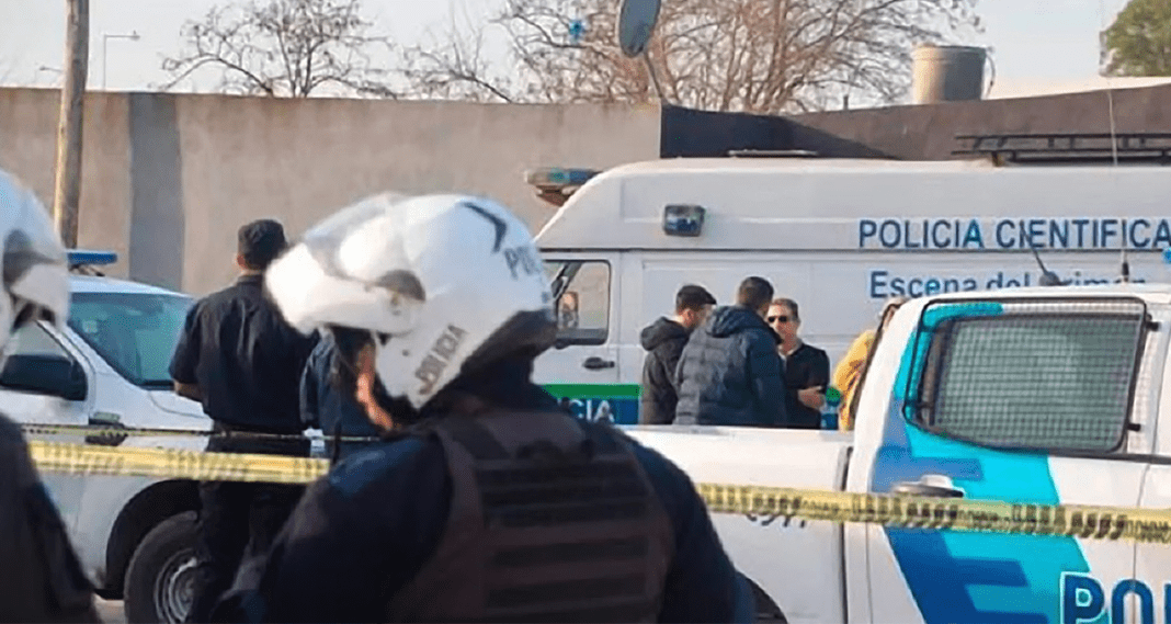 Encuentran muerta a una madre y su hijo en un freezer