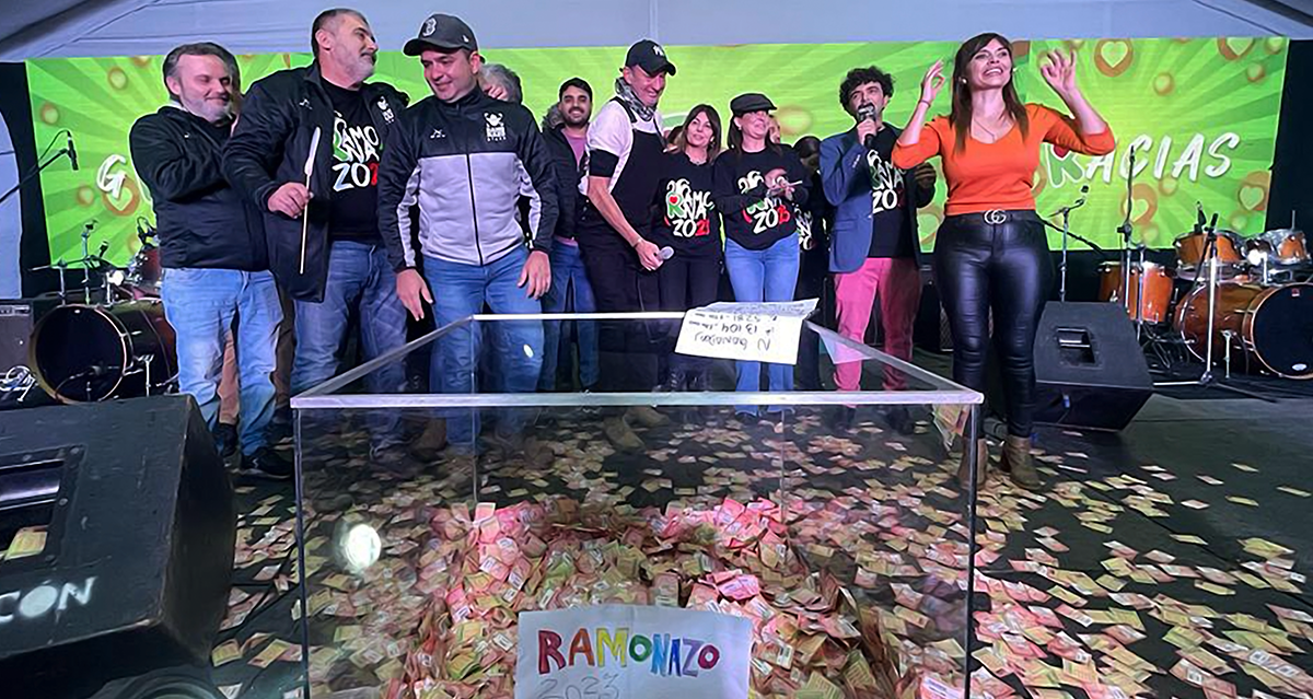 Trotz des Regens war Ramonazos Wiedervereinigung ein Erfolg und brachte 35.335.000 US-Dollar ein