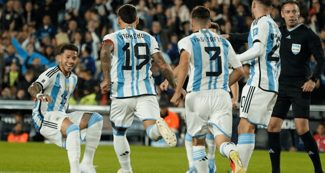 Triunfo de Argentina ante Paraguya- Eliminiatorias sudamericana