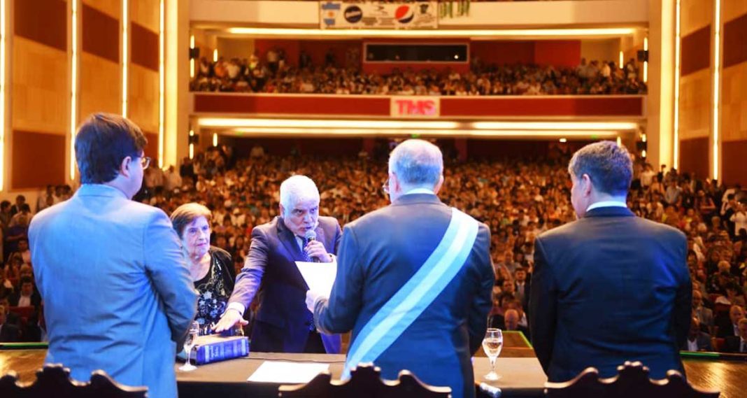 Quedó conformado el gabinete de Jaldo con la jura de los secretarios