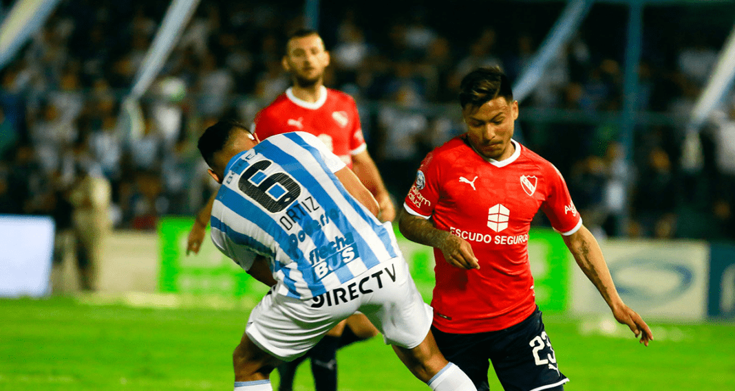 En un difícil partido, Independiente venció al Deca por 2-1