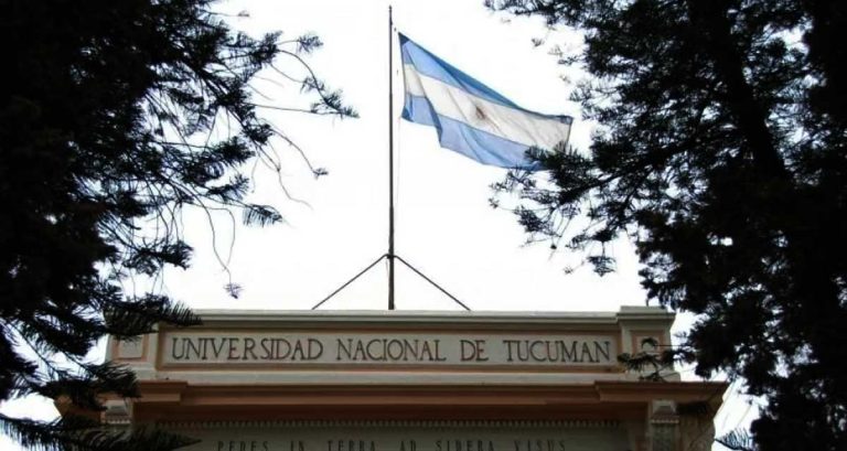 La UNT celebrará los 40 años de democracia restituyendo los legajos de los estudiantes desaparecidos