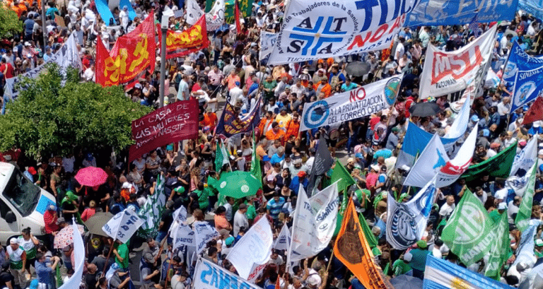 Ante una multitud la CGT local repudió el Gobierno de Milei