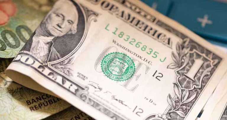 El dólar “blue” se mantiene estable en pleno debate de la Ley Ómnibus