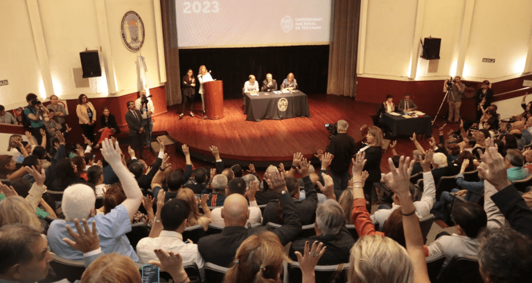 Se reúne la Asamblea Universitaria para finiquitar la reforma del estatuto