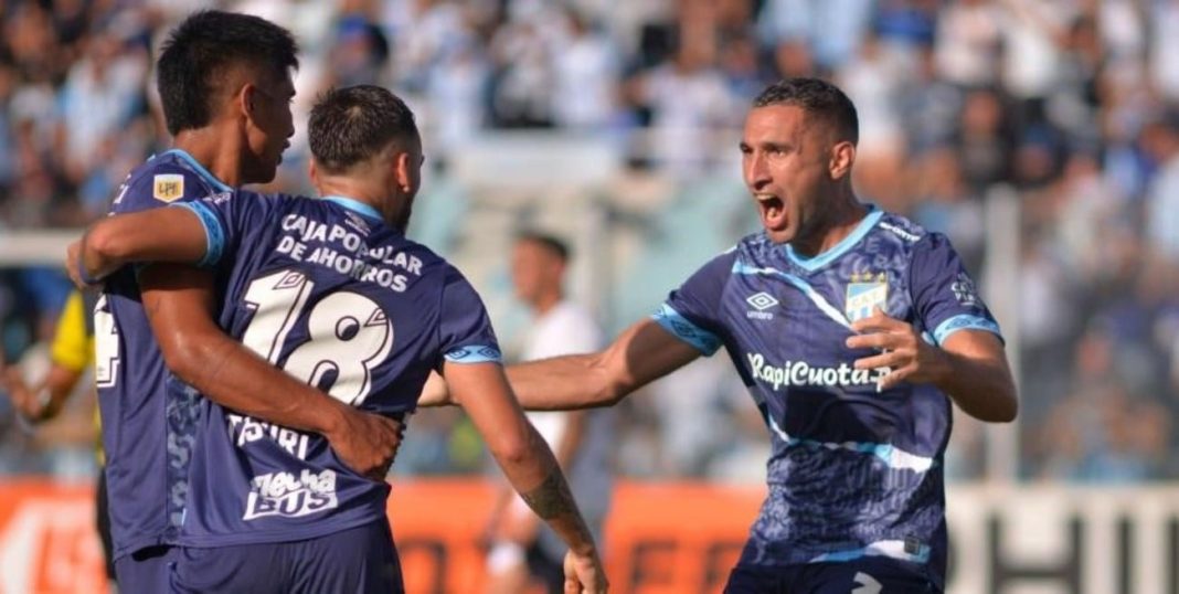 Atlético Tucumán le ganó a Gimnasia por 3-2 y logró el triunfo tan esperado