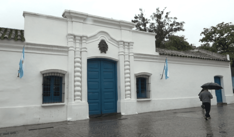 Gran afluencia de turistas en la Casa Histórica durante el fin de semana largo