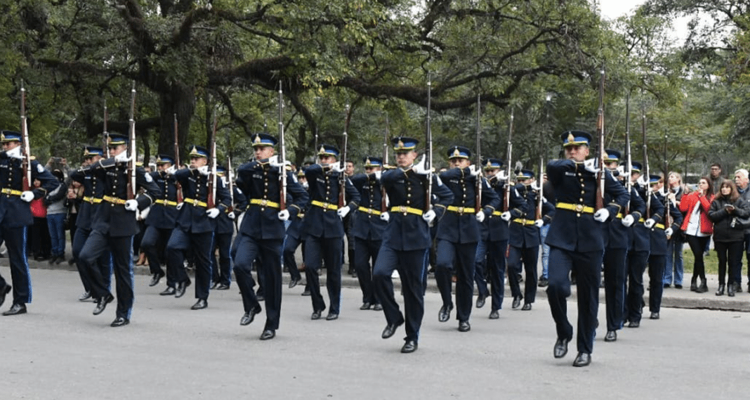 Jaldo lideró el acto por los 83 años del Instituto de Enseñanza de la Policía