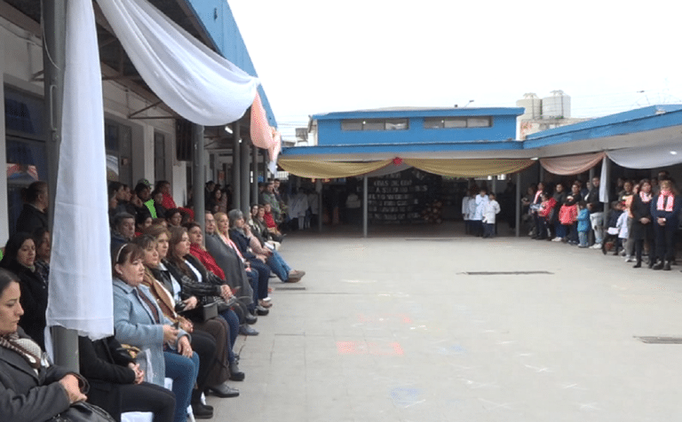 La escuela Silvano Bores celebró su 50° aniversario