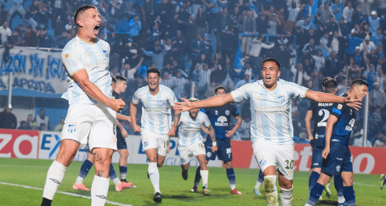 Atlético Tucumán venció a Independiente Rivadavia por 2 a 1