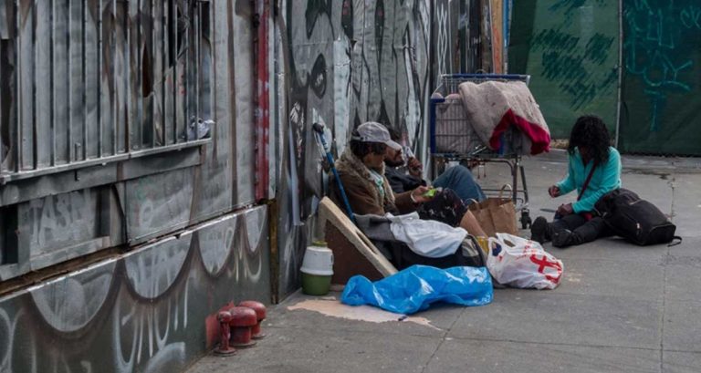 Según la UCA, uno de cada cinco argentinos vive en la pobreza