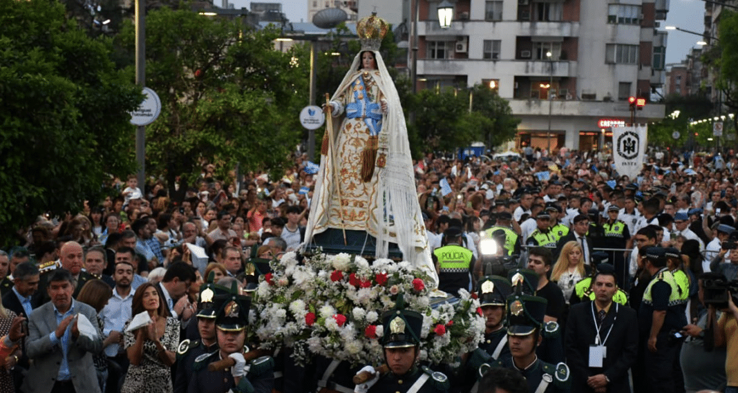 Centenares de tucumanos honraron a la Virgen de la Merced