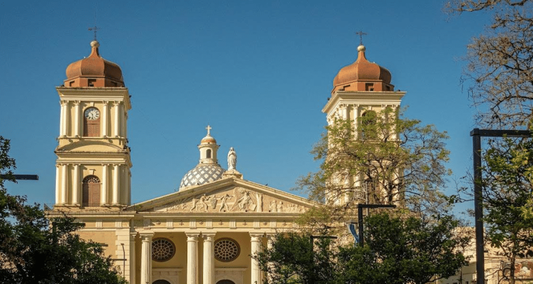 Conocé los horarios de las misas del domingo en San Miguel de Tucumán