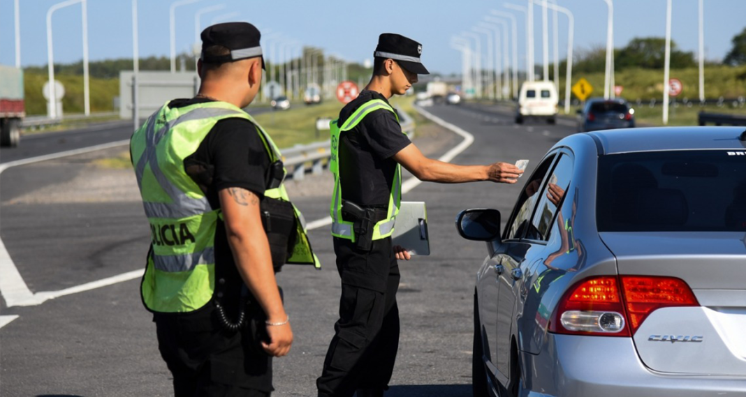 Controles vehiculares en rutas: todo lo que necesitas saber antes de viajar